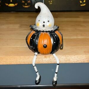 Transpac Imports Vintage ghost Resin Shelf Sitter